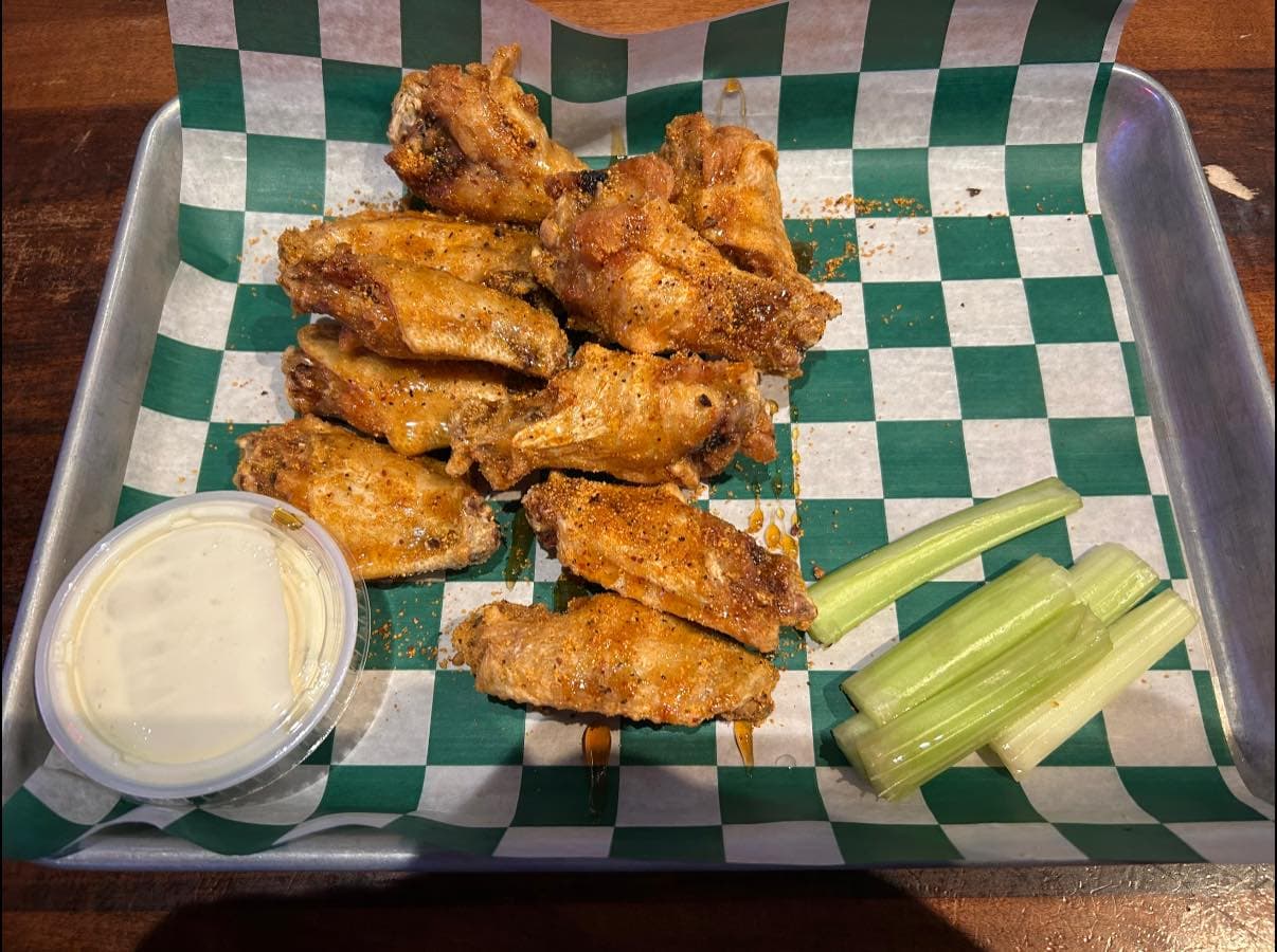 Sliders & Wings Night